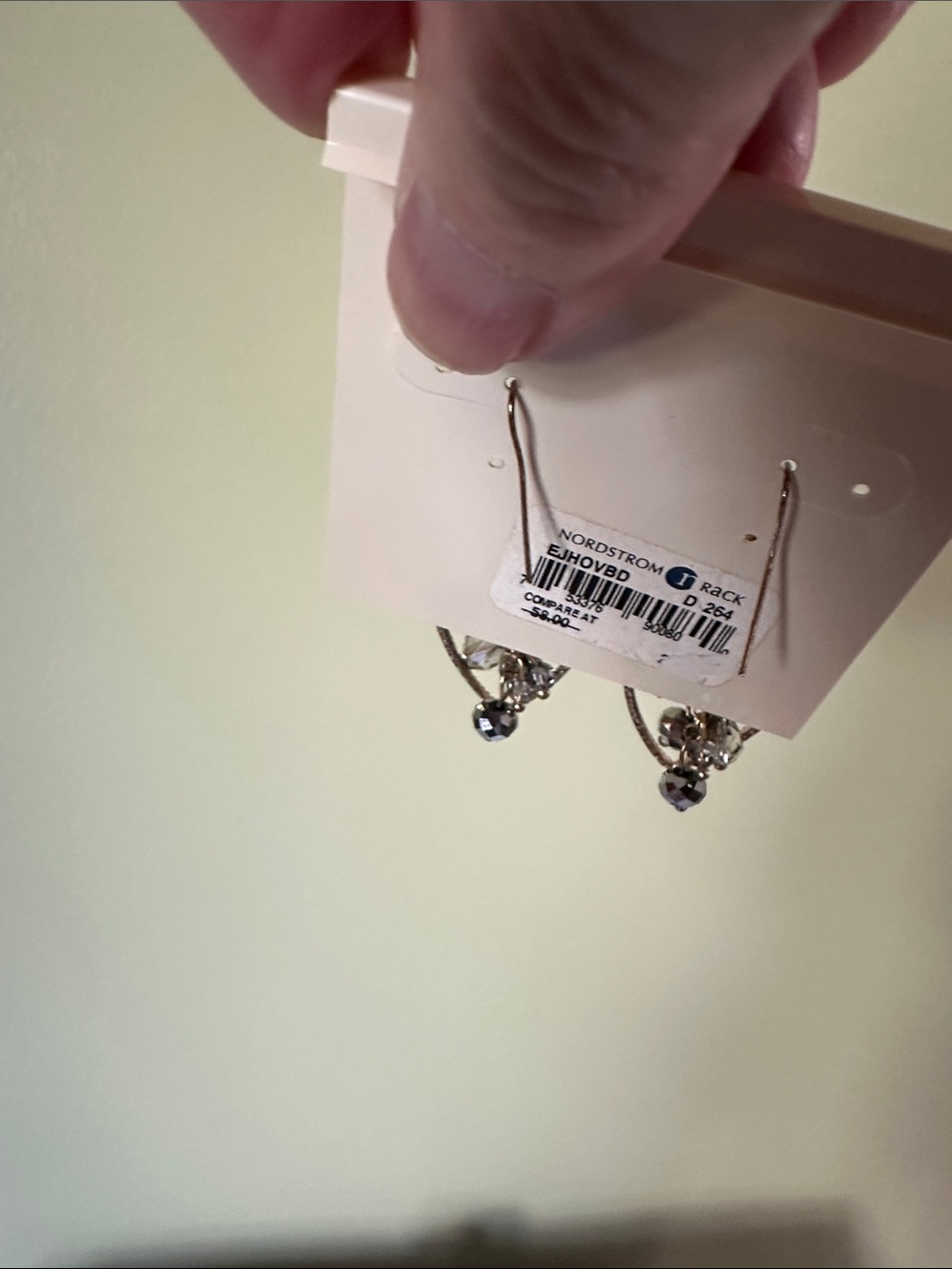 Jeffree Star hand mirror and jewelry - Picture 11 of 11